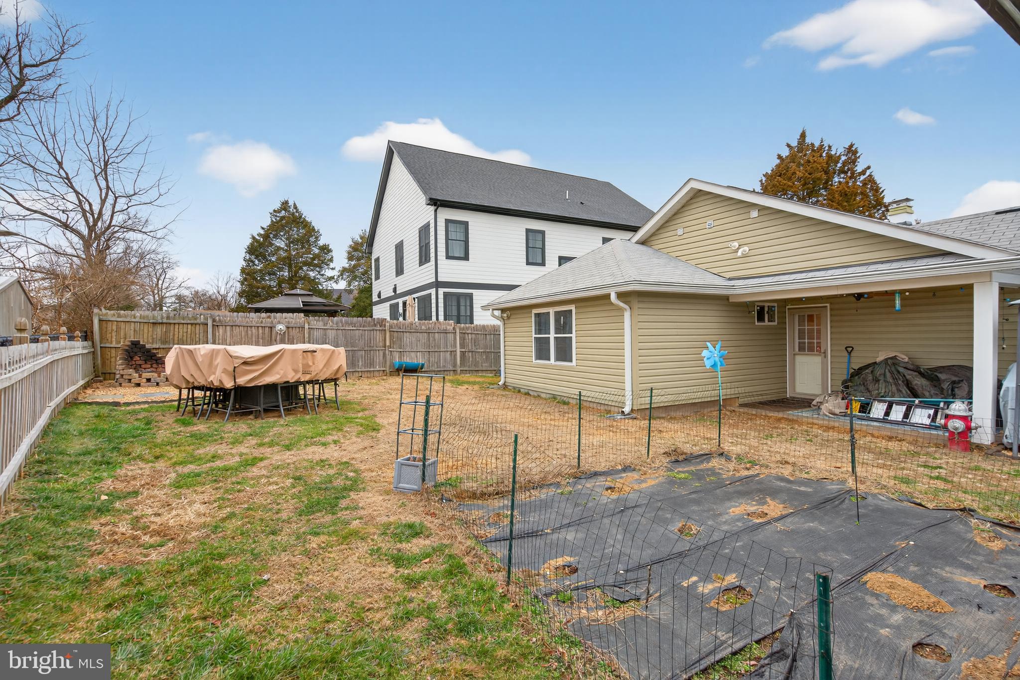 6803 KENFIG DRIVE