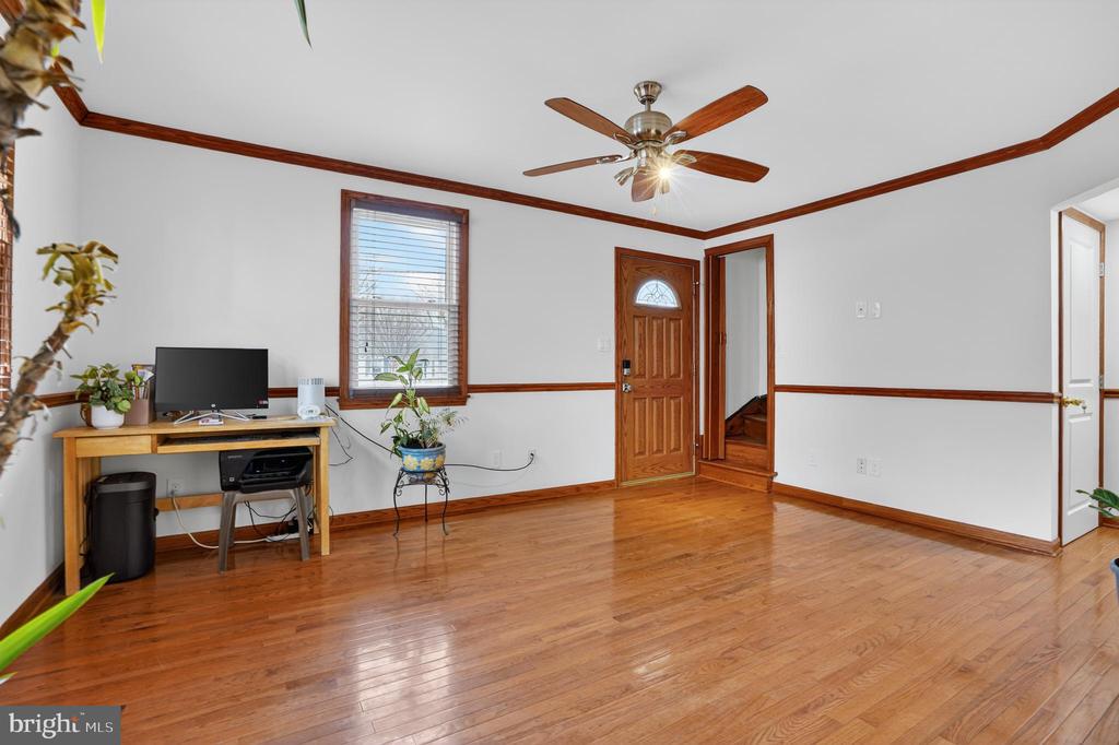 6803 KENFIG DRIVE