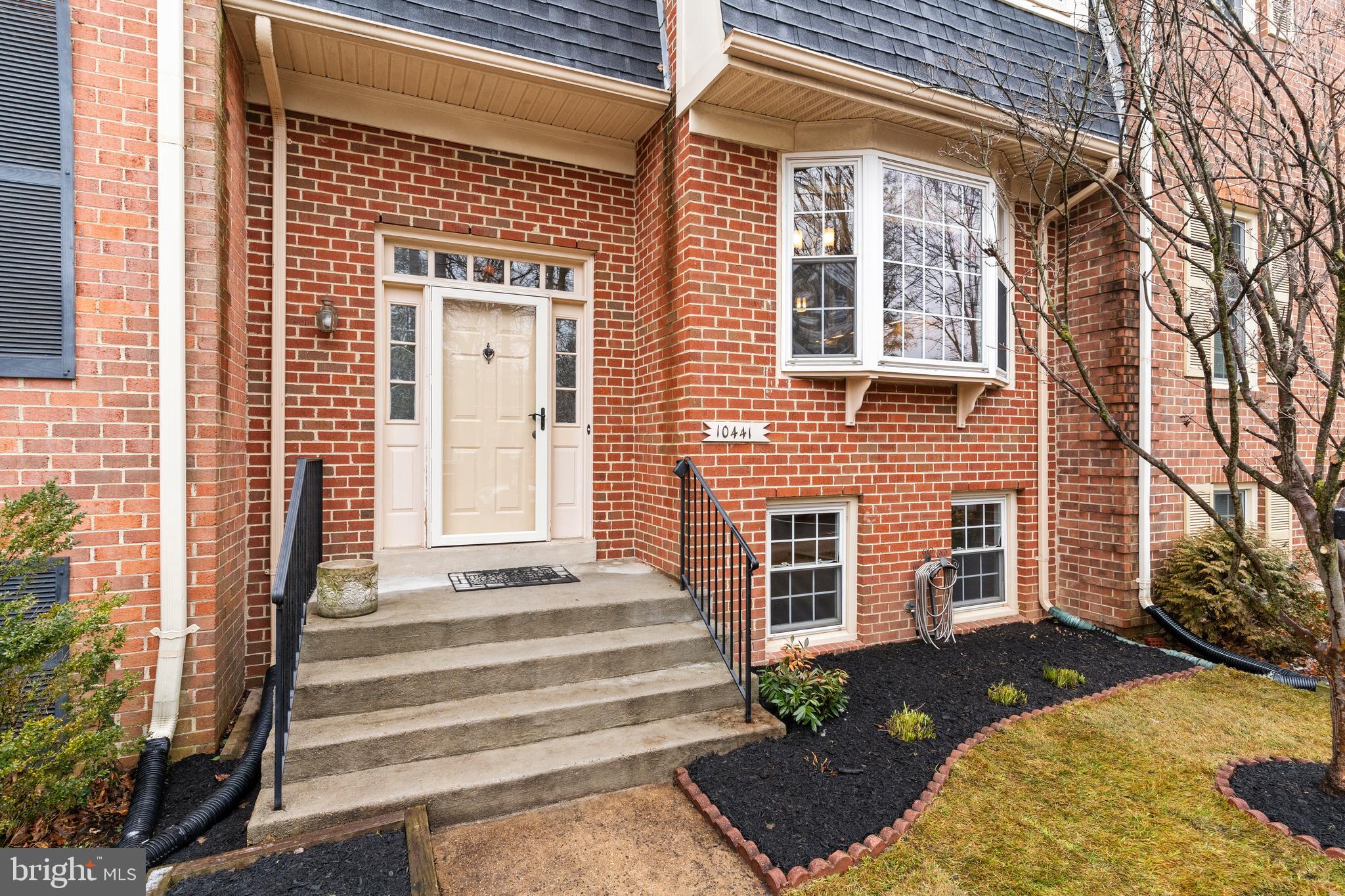 10441 CARRIAGEPARK COURT