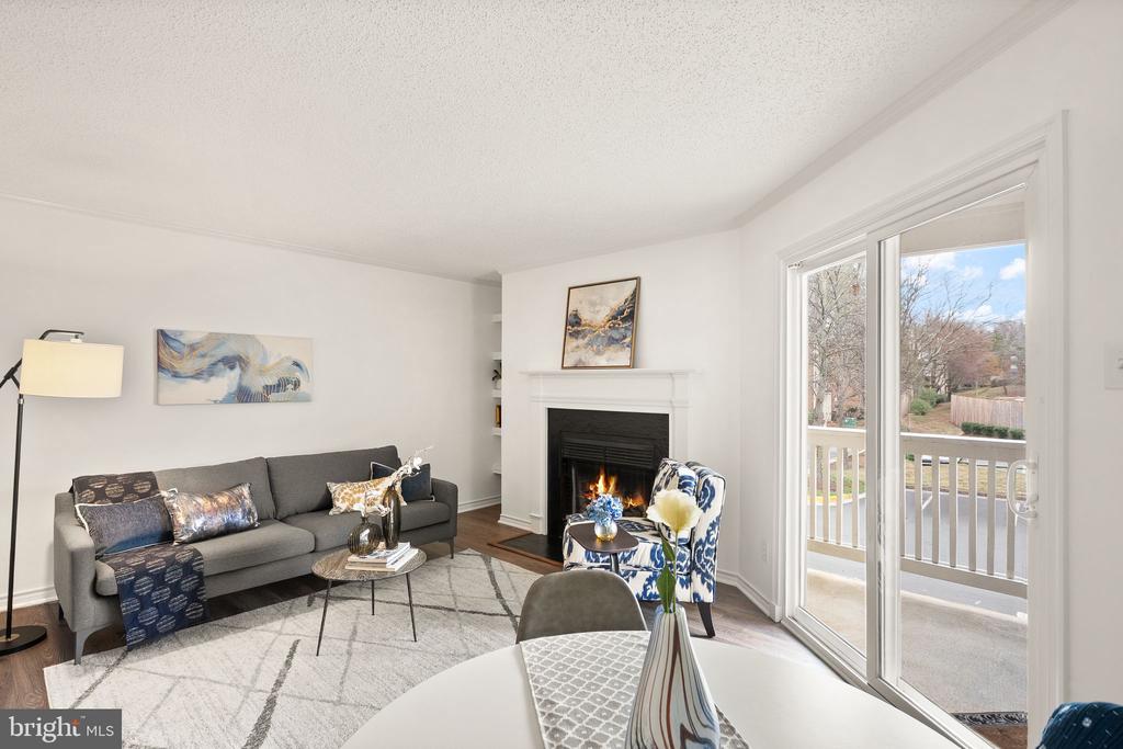 1538 LINCOLN WAY 201A