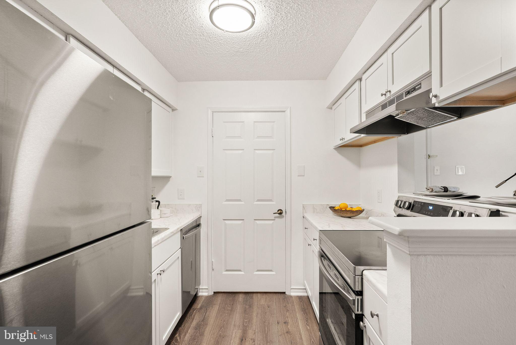 1538 LINCOLN WAY 201A