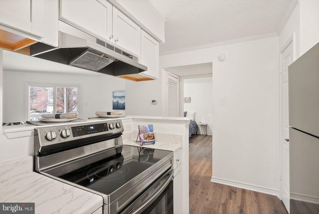 1538 LINCOLN WAY 201A