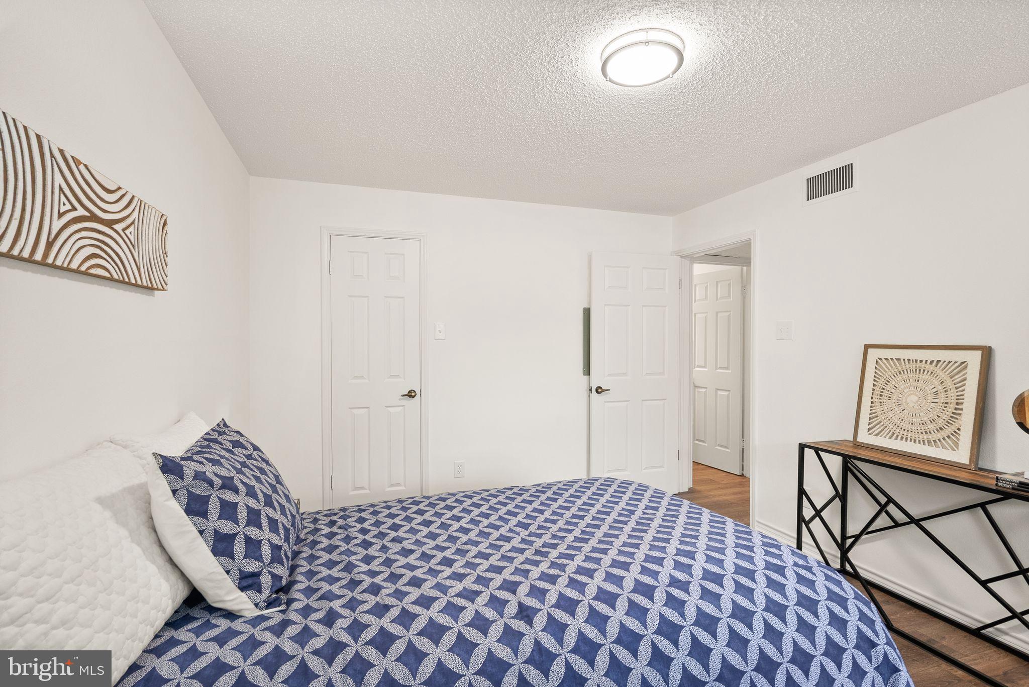 1538 LINCOLN WAY 201A