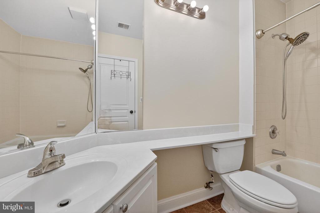 12919 ALTON SQUARE 410