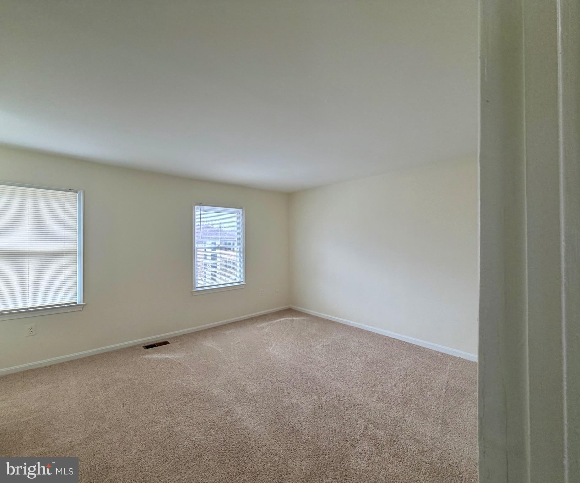 3048 HICKORY GROVE COURT