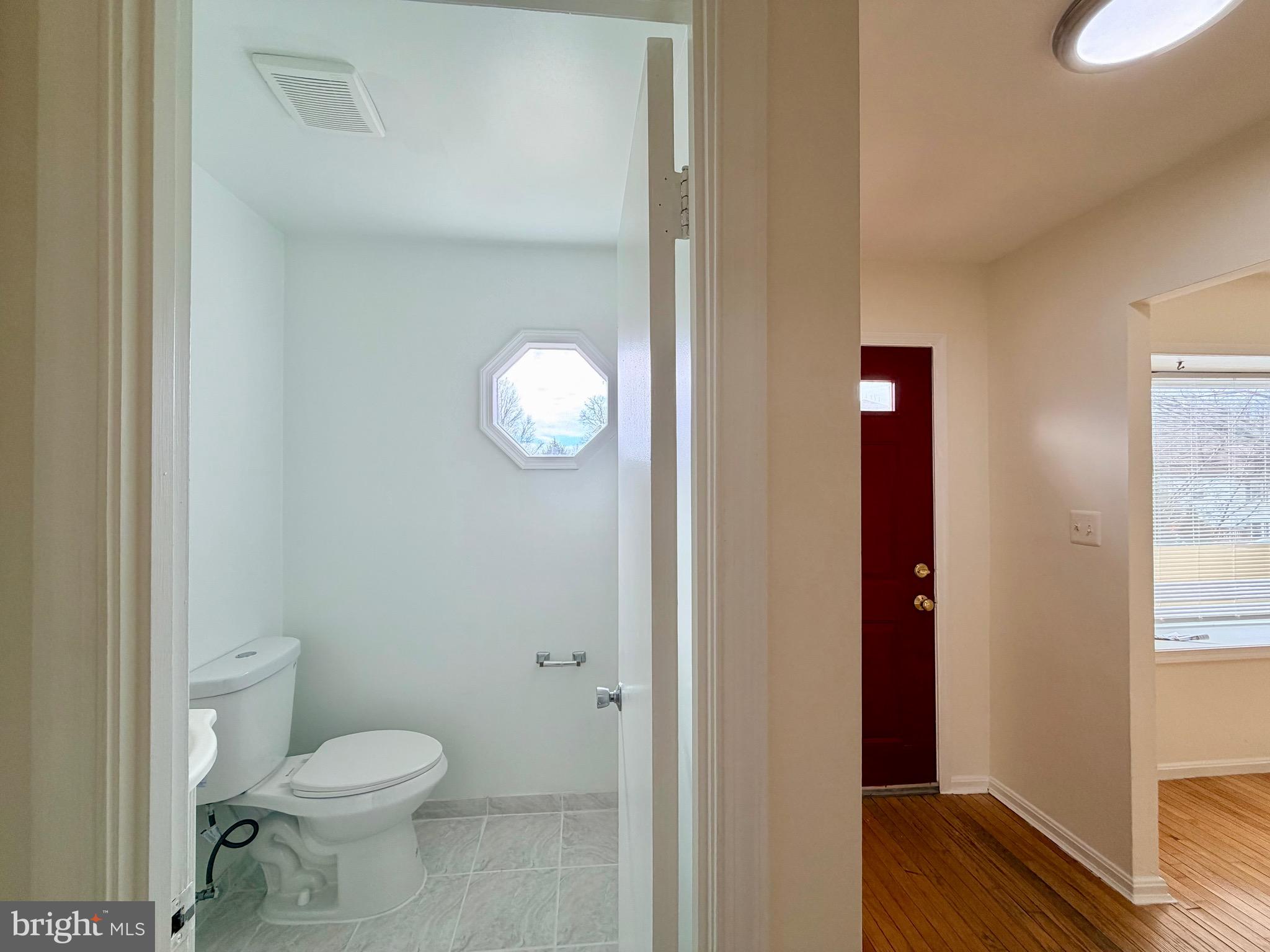 3048 HICKORY GROVE COURT