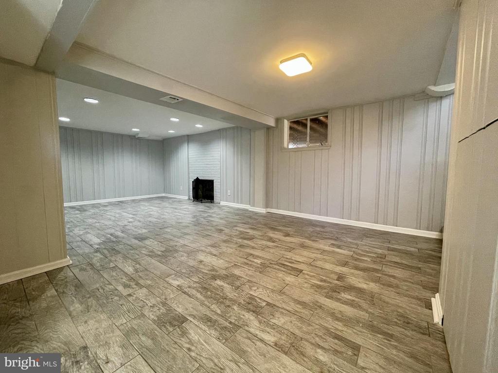 4100 SUMMIT PLACE