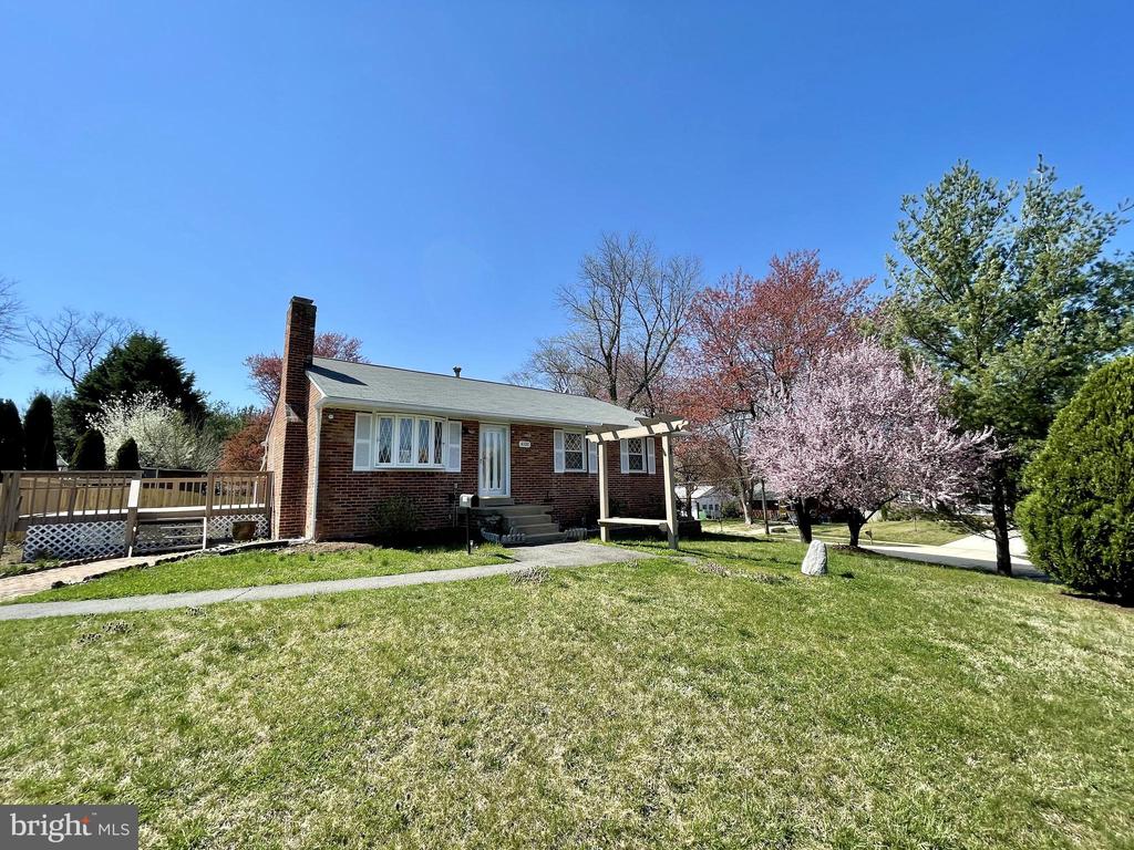 4100 SUMMIT PLACE