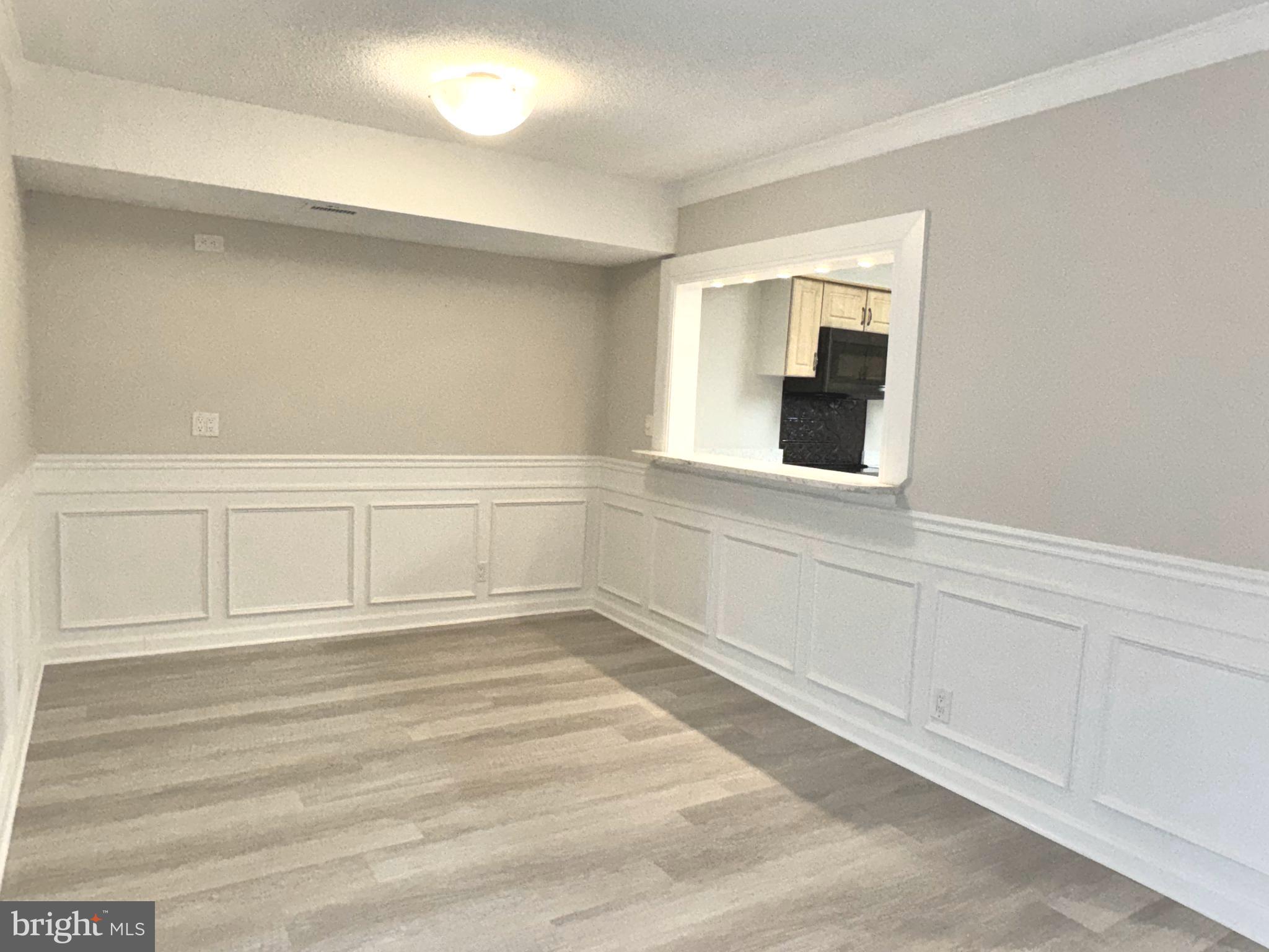 3800 POWELL LANE 302