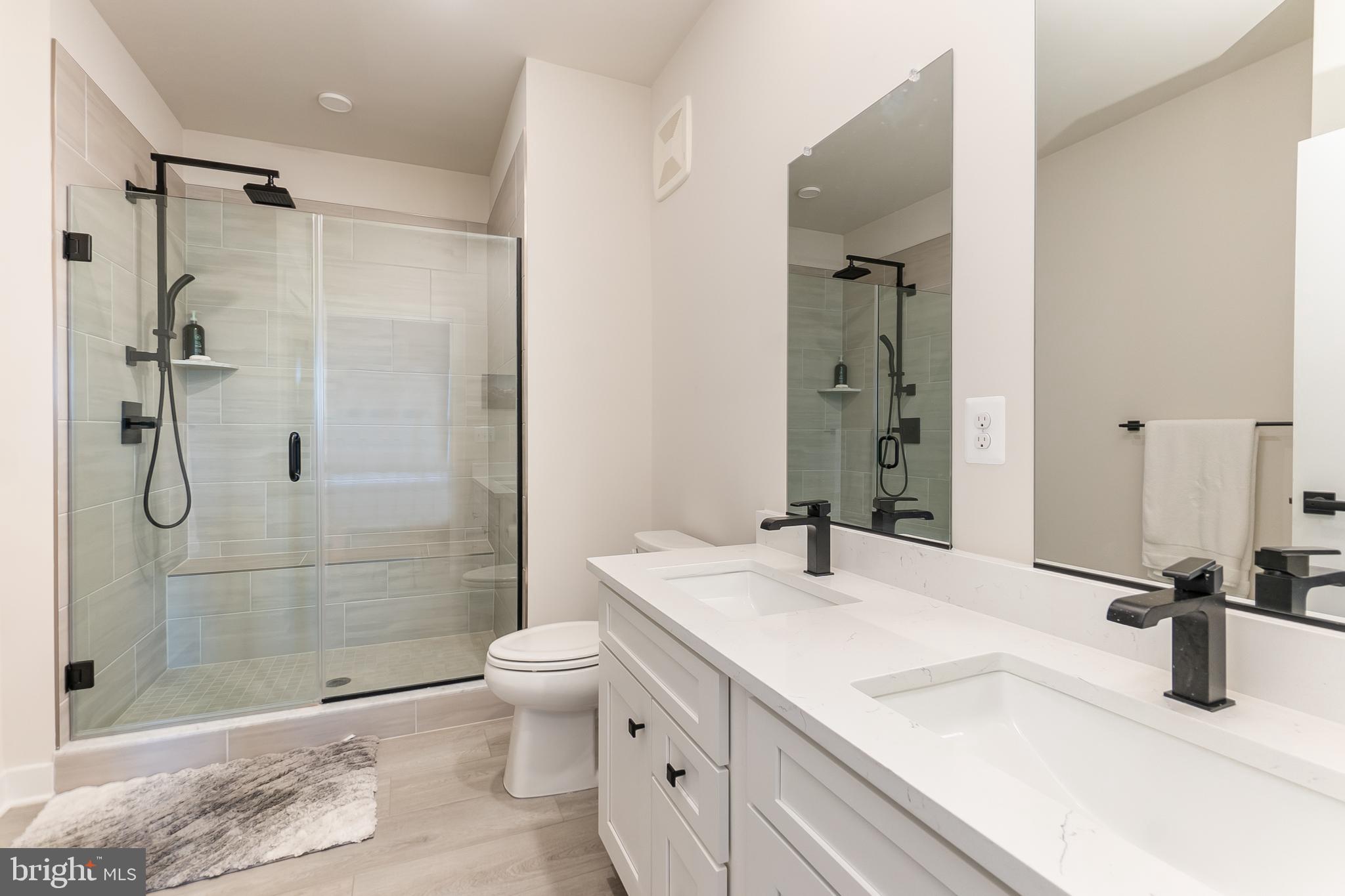 12850 MOSAIC PARK WAY B