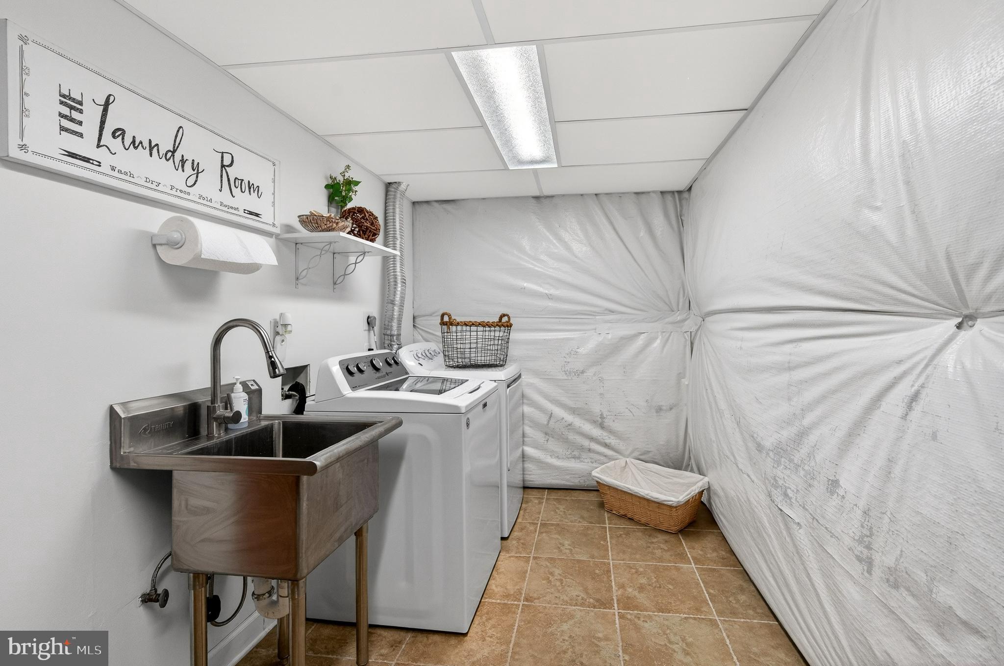 9722 BRAIDED MANE COURT