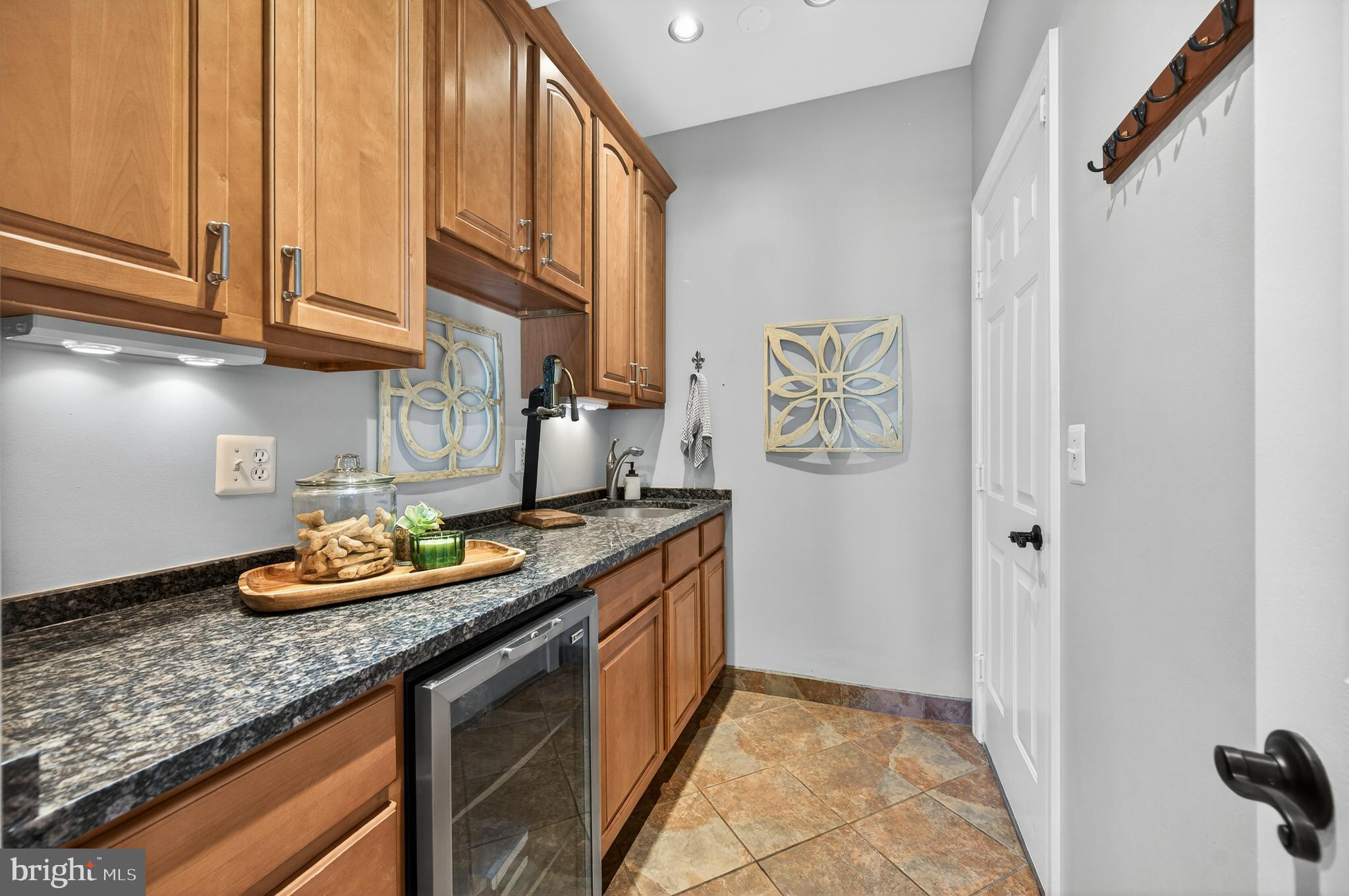 9722 BRAIDED MANE COURT