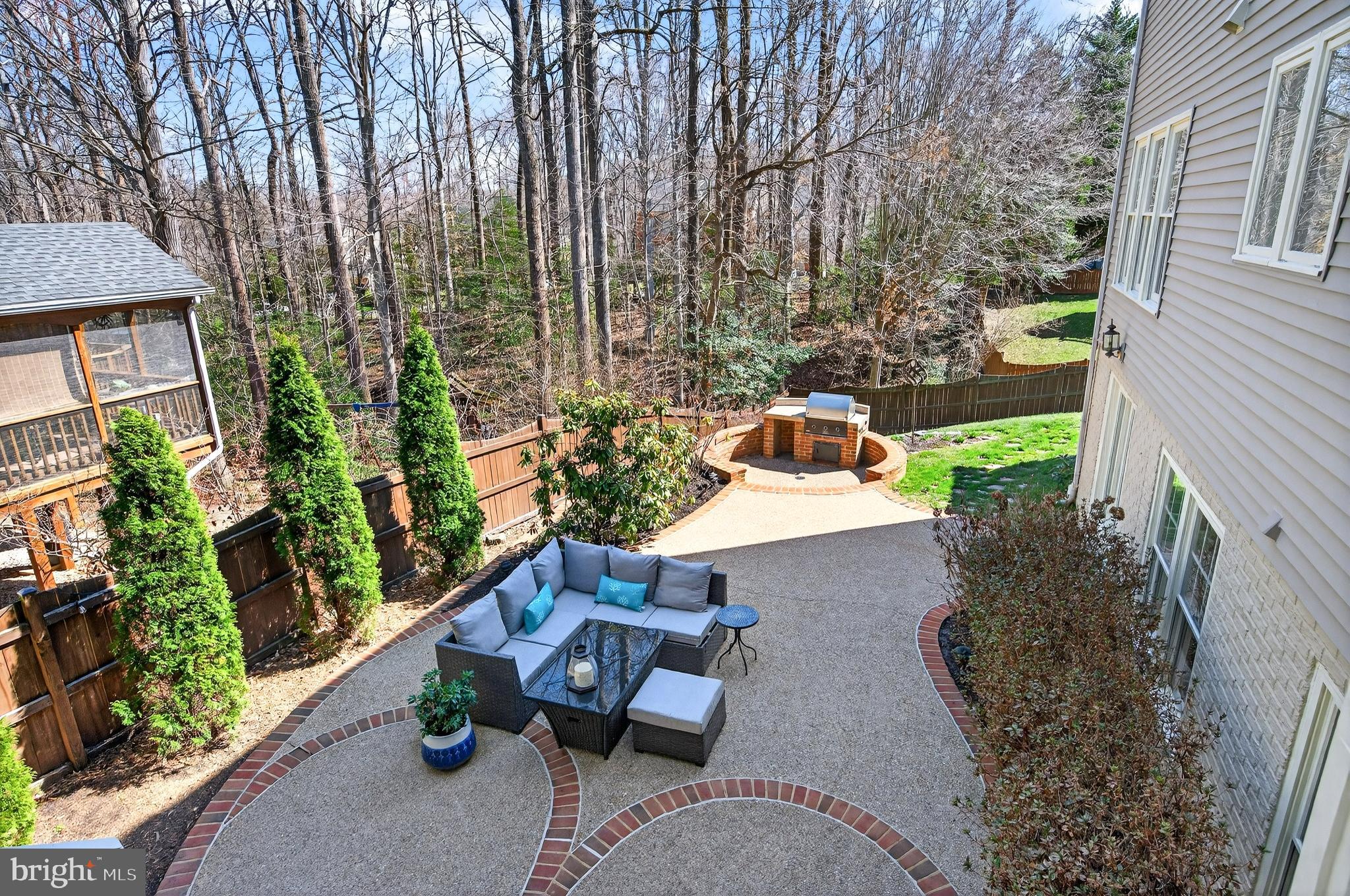 9722 BRAIDED MANE COURT