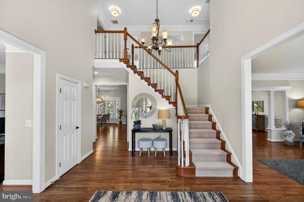 9722 BRAIDED MANE COURT