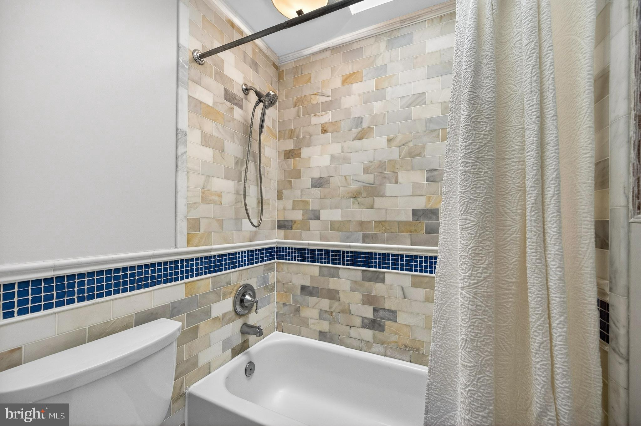 9722 BRAIDED MANE COURT