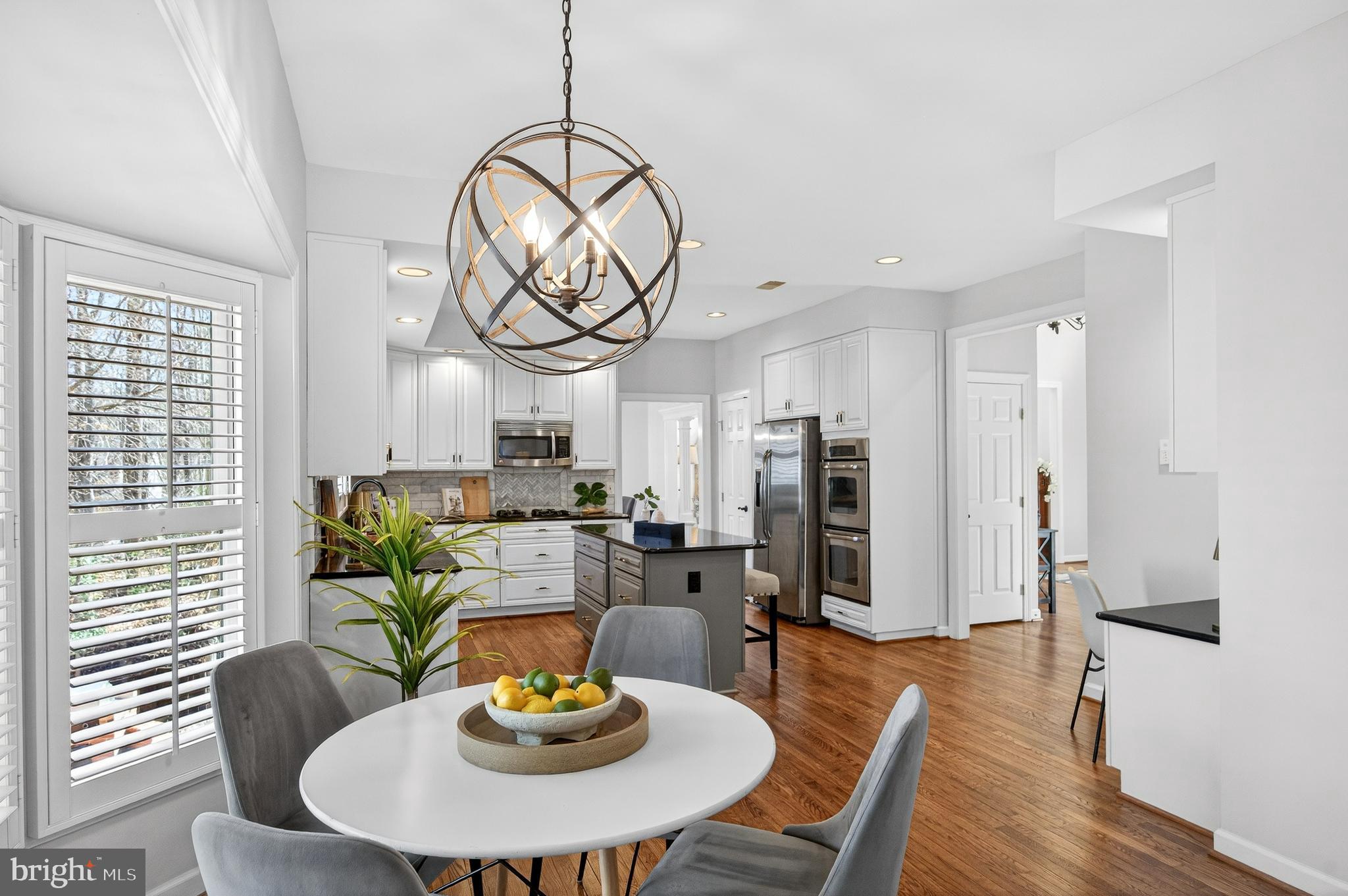 9722 BRAIDED MANE COURT