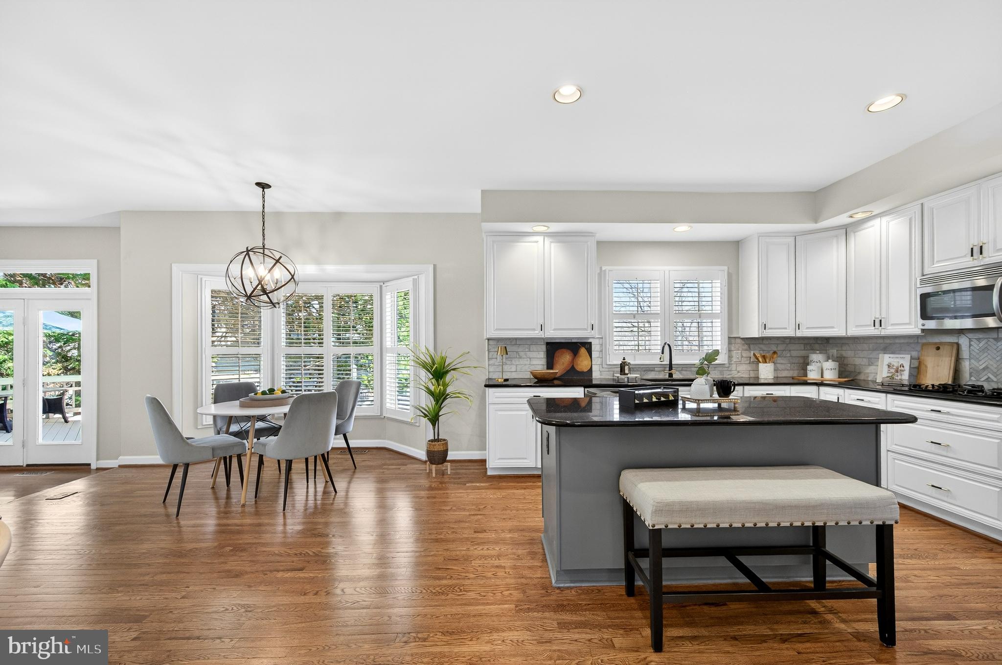 9722 BRAIDED MANE COURT