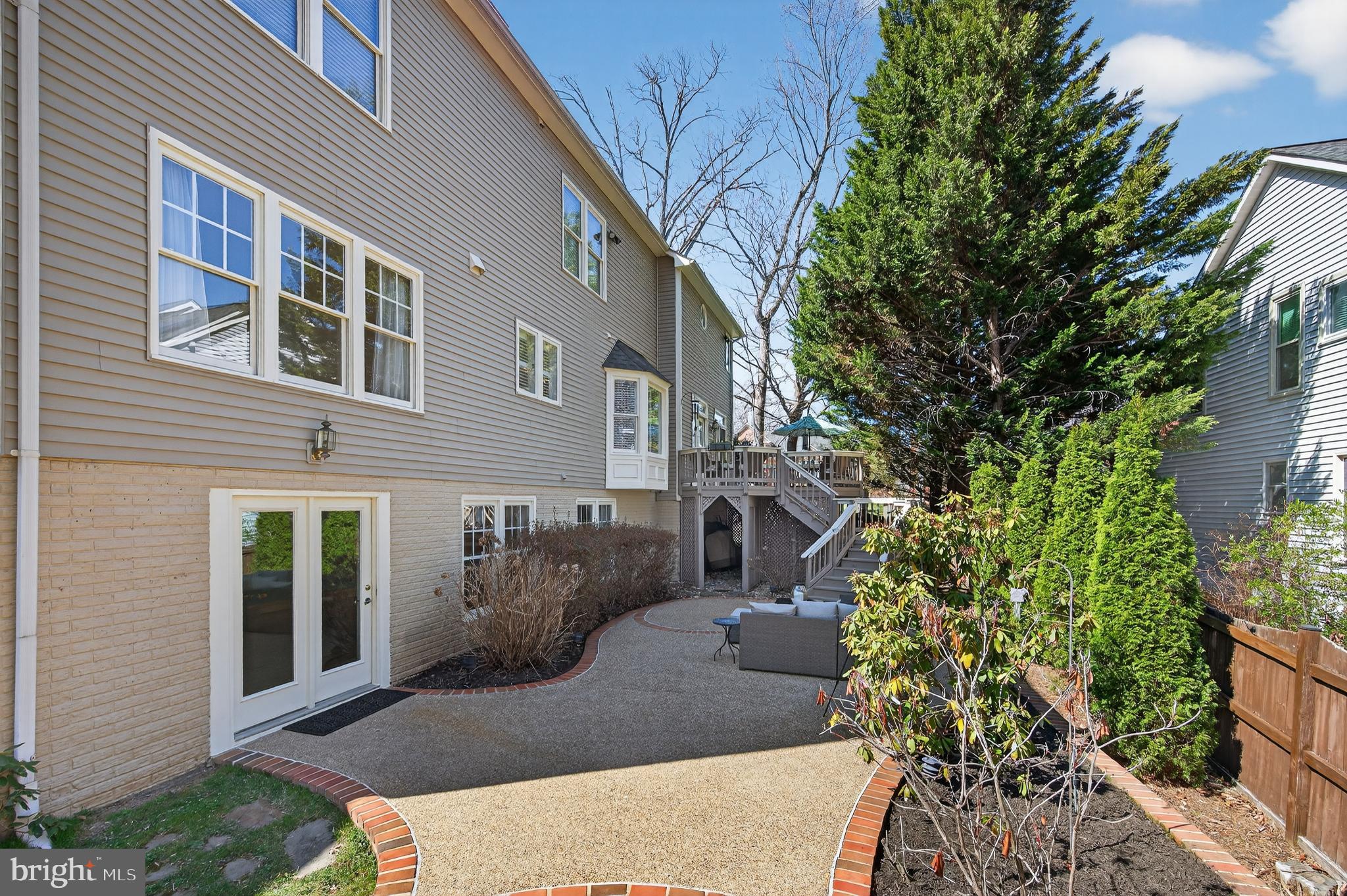 9722 BRAIDED MANE COURT