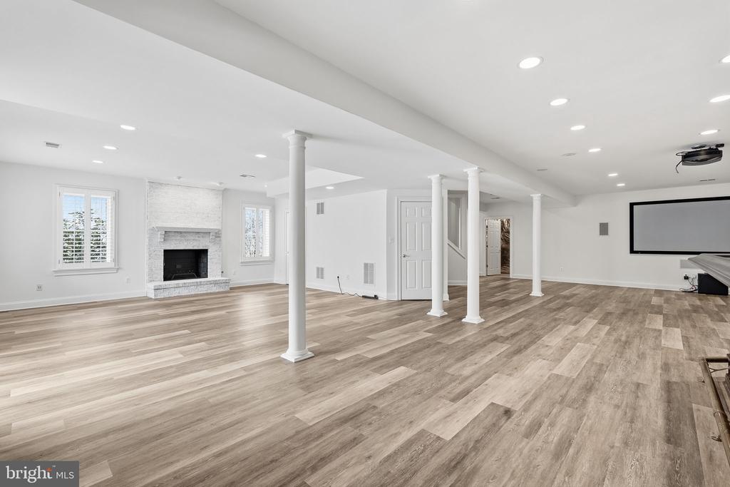 11317 WALNUT CREEK COURT