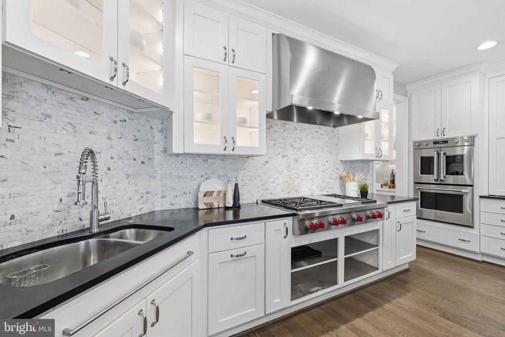11317 WALNUT CREEK COURT