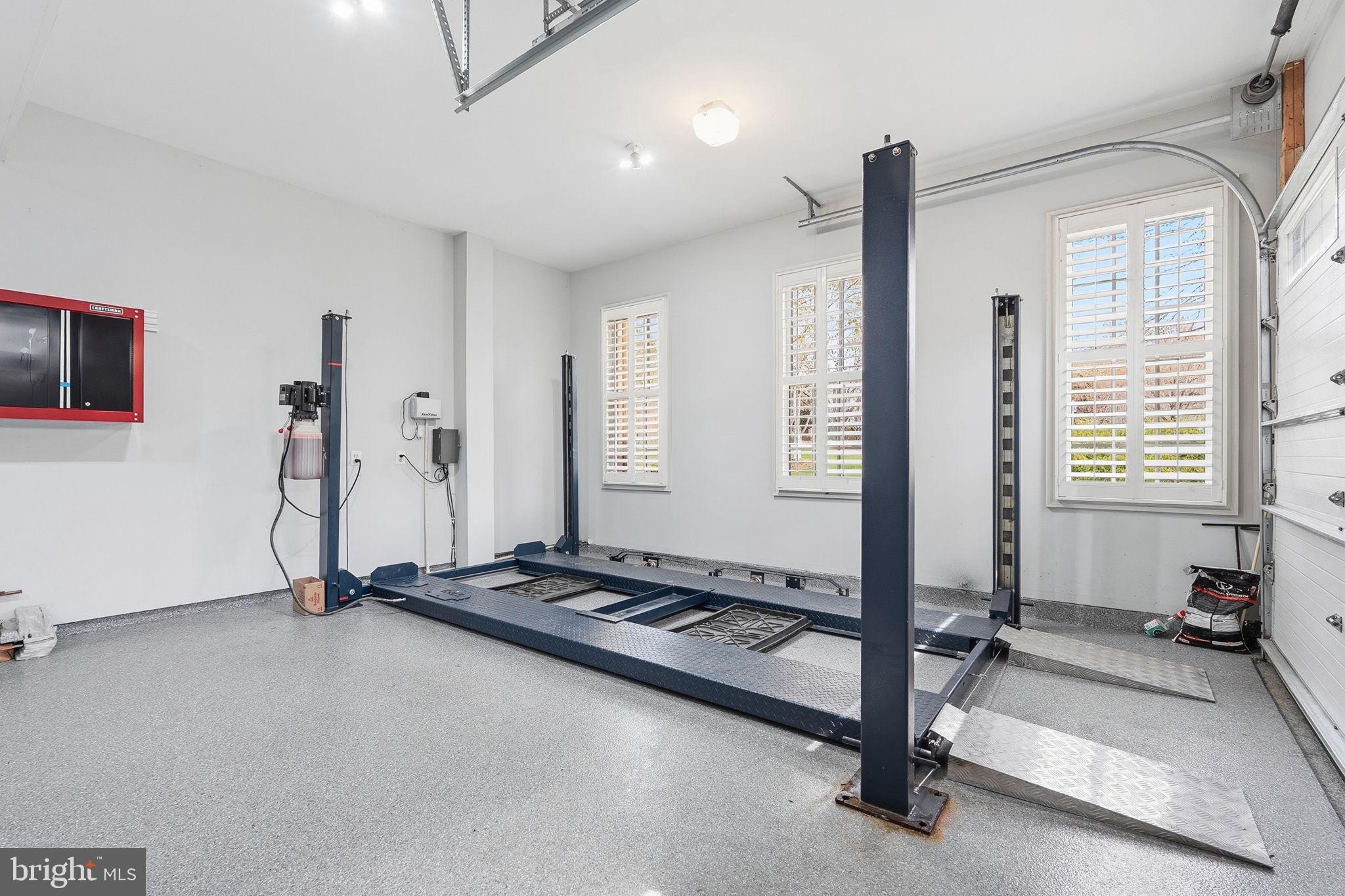 11317 WALNUT CREEK COURT