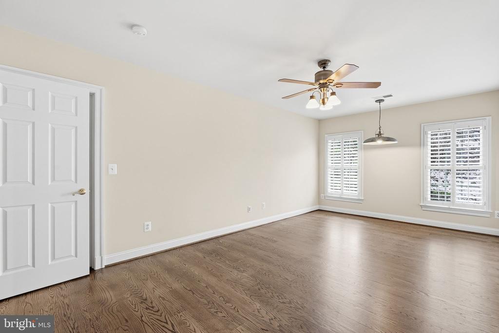 11317 WALNUT CREEK COURT