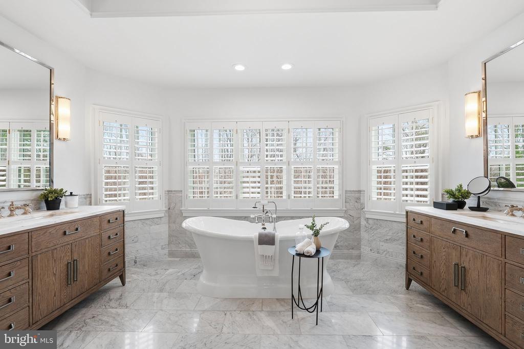11317 WALNUT CREEK COURT