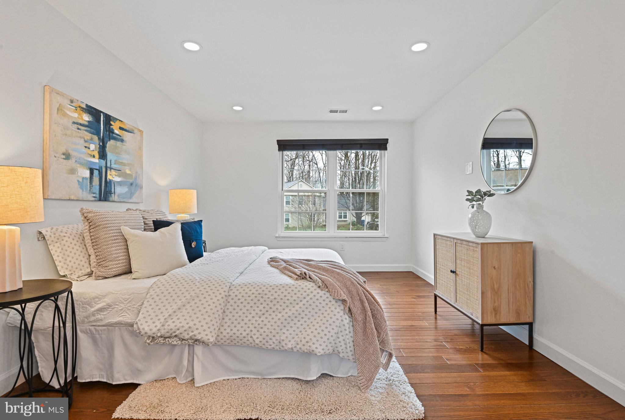 1413 BAYSHIRE LANE