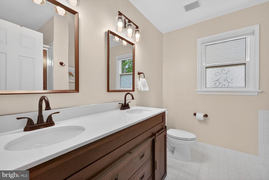 8704 MARGARET LANE