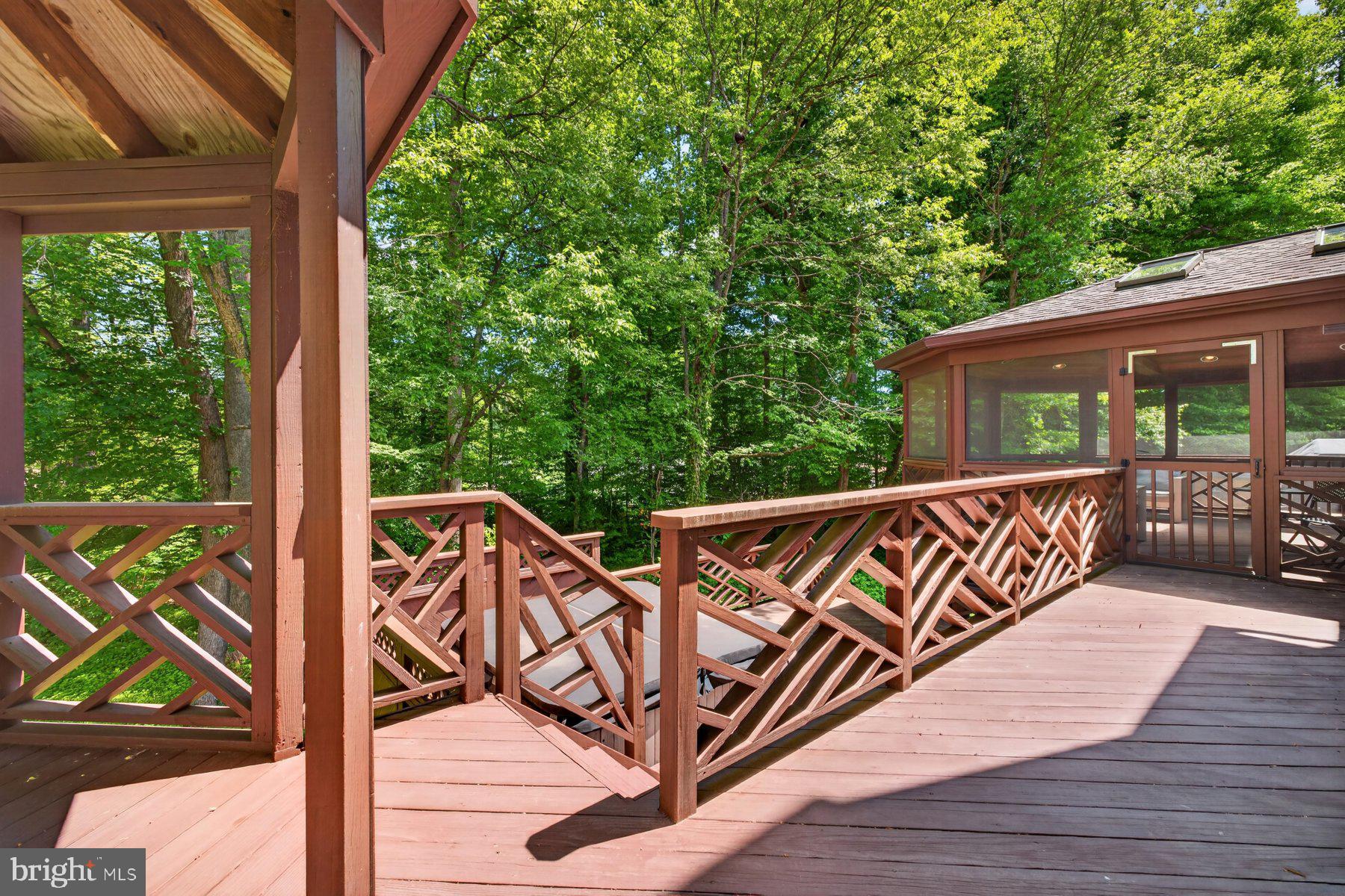 8704 MARGARET LANE