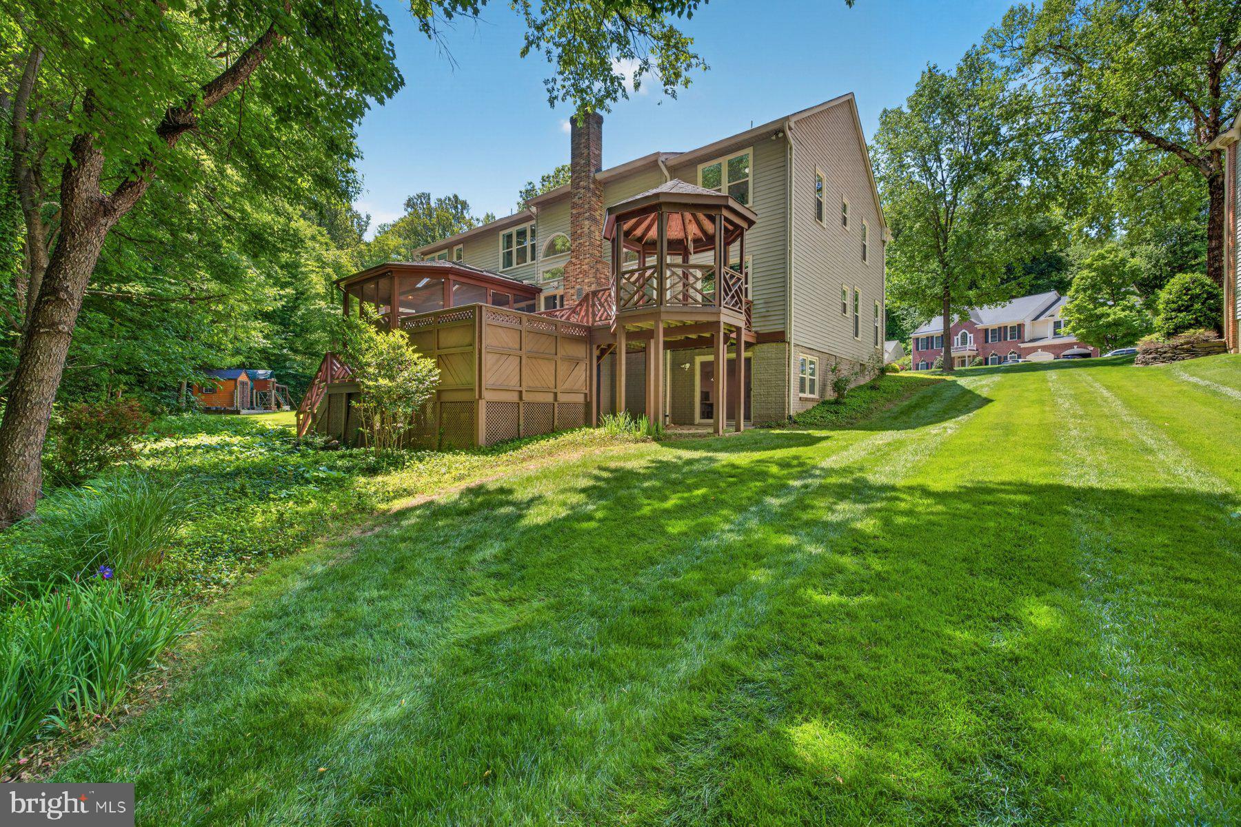 8704 MARGARET LANE