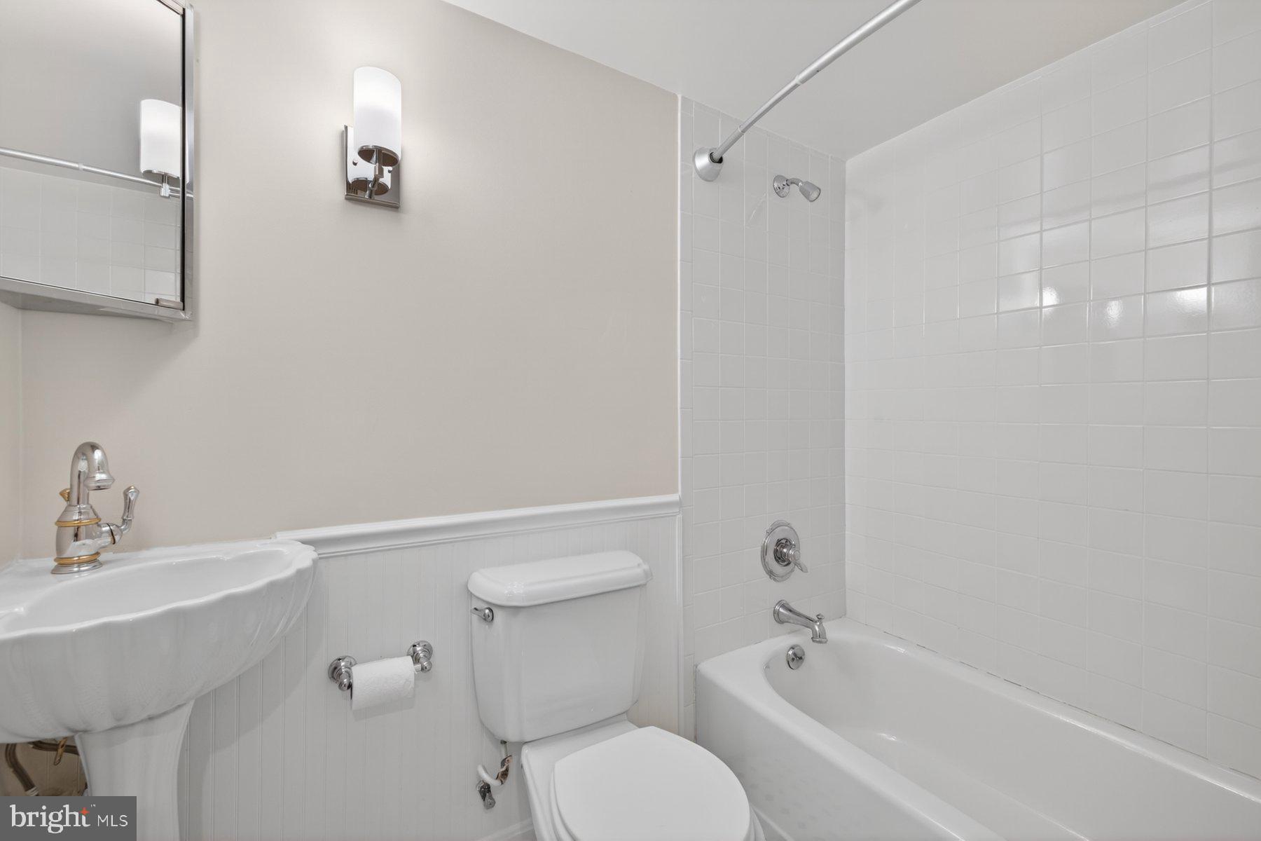 8704 MARGARET LANE