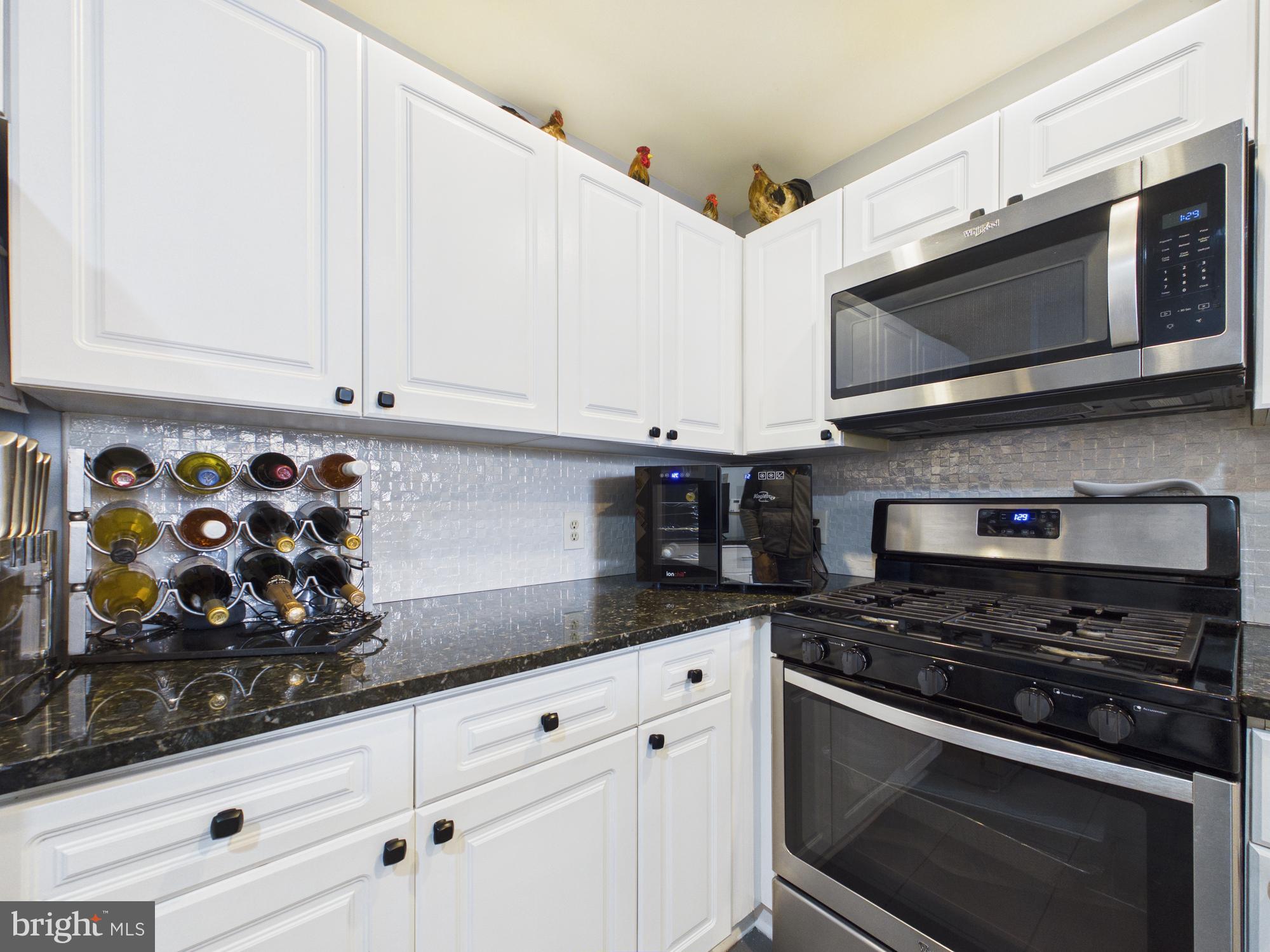 1645 INTERNATIONAL DRIVE TH-18