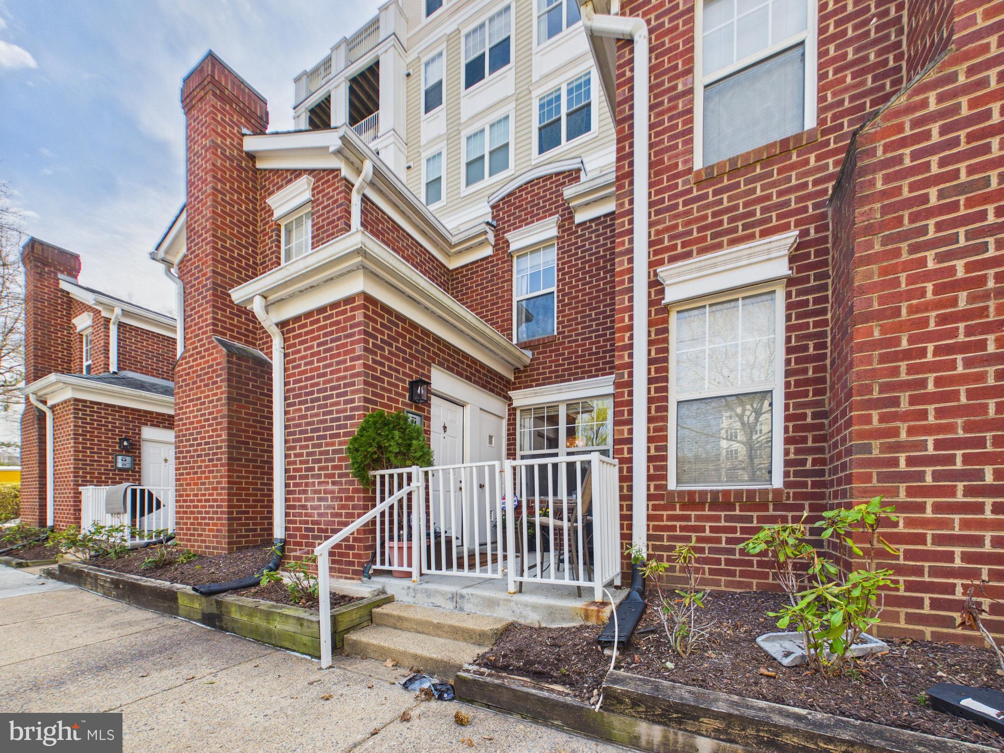 1645 INTERNATIONAL DRIVE TH-18