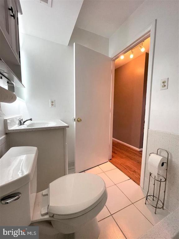 8407 ORINDA COURT 282