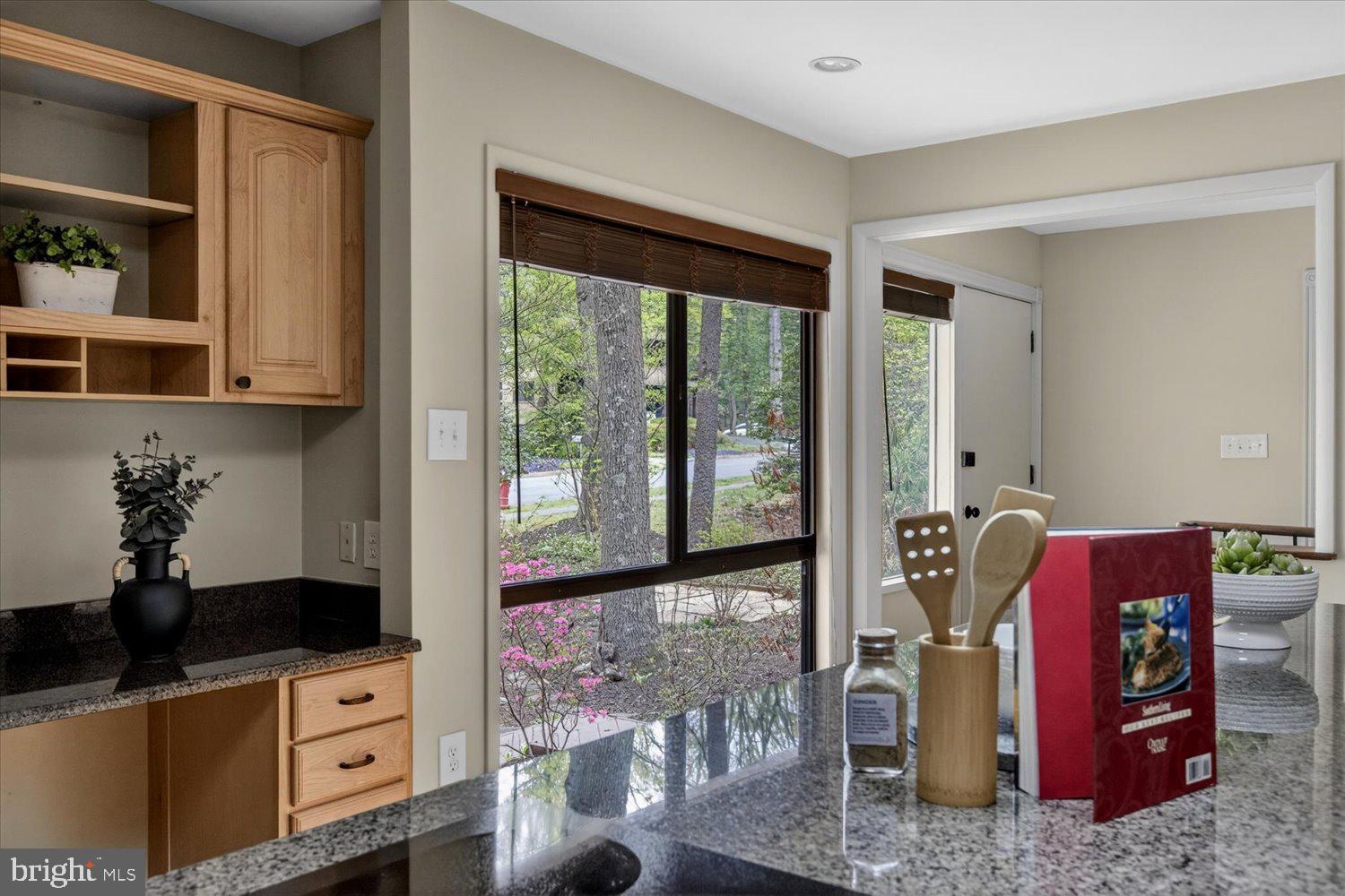 2105 LIRIO COURT