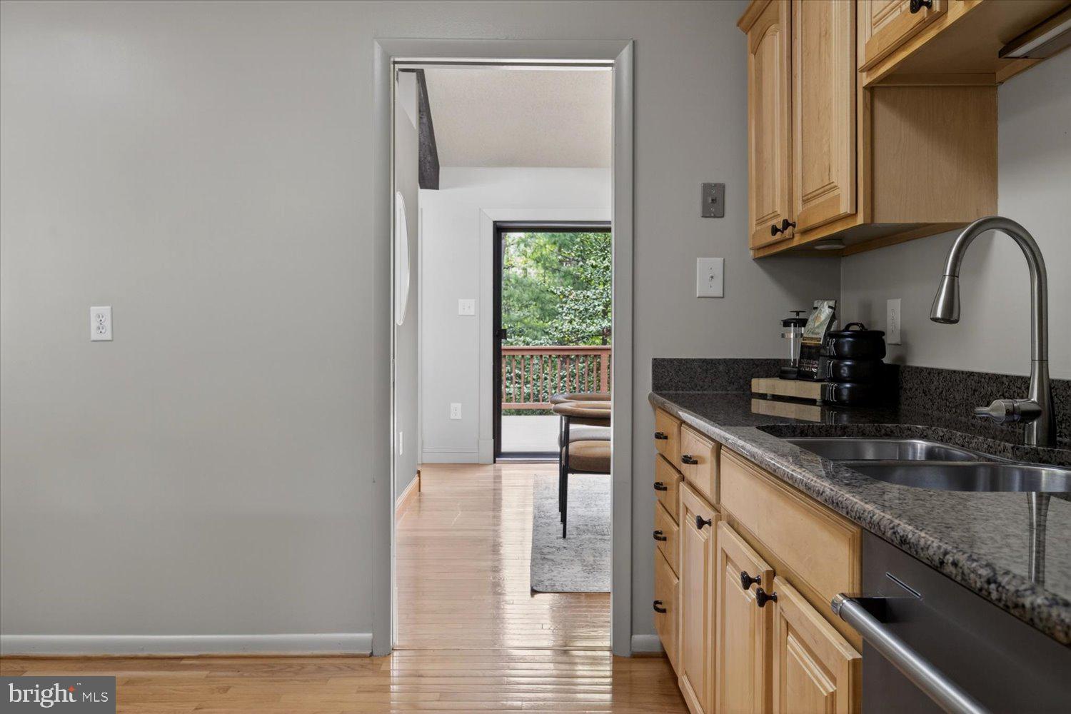 2105 LIRIO COURT