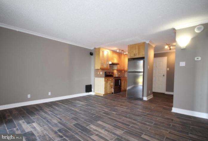 6800 FLEETWOOD ROAD 214