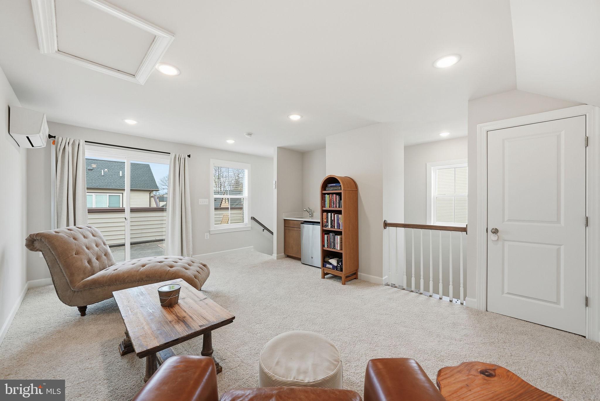 7220 MOUNTAINEER DRIVE