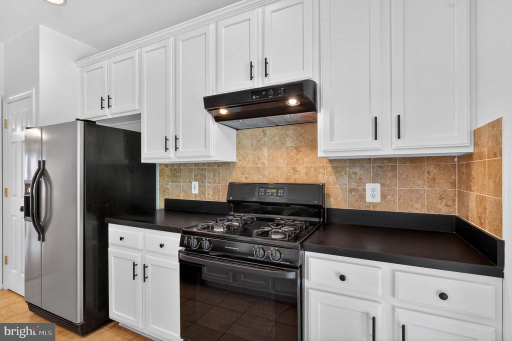 5369 CRIMSON SKY COURT