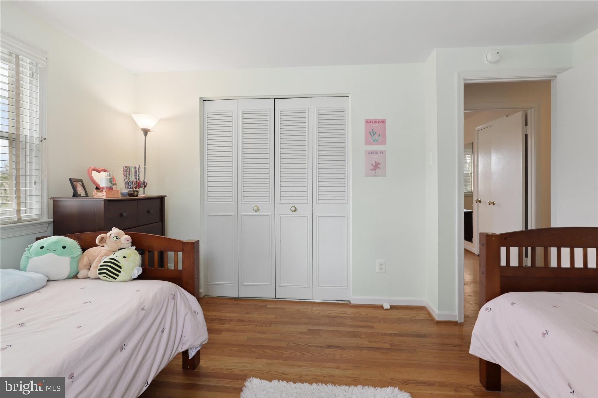 3821 KING ARTHUR ROAD