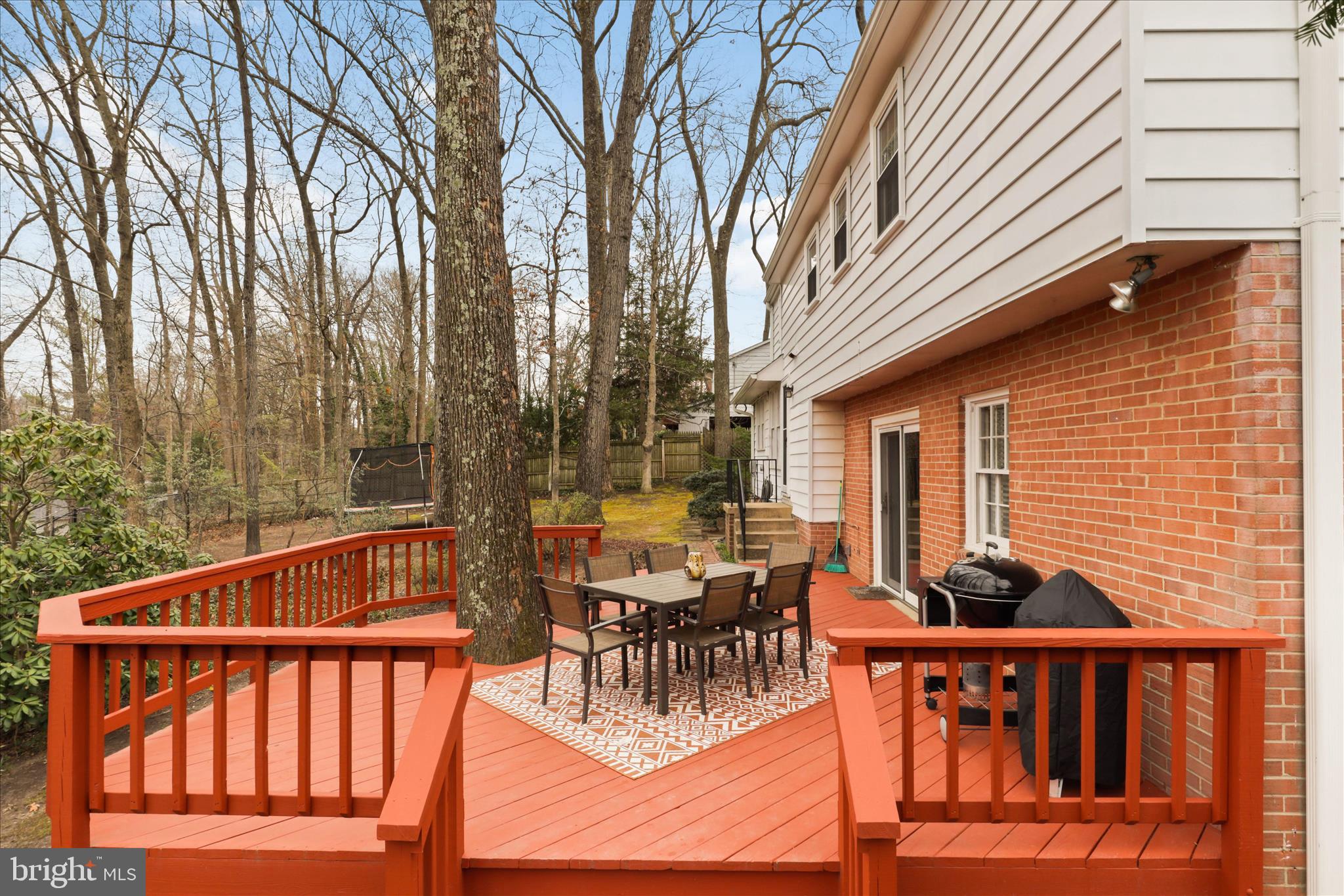 3821 KING ARTHUR ROAD