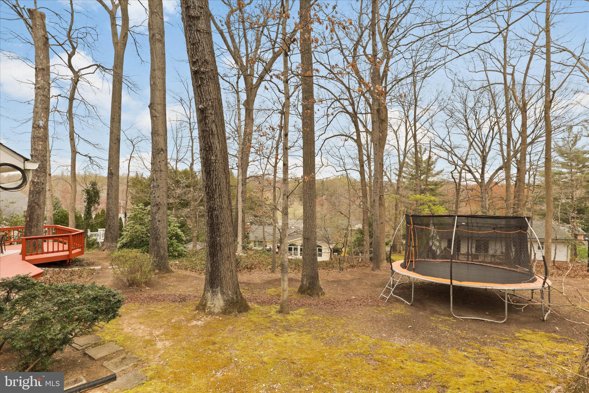 3821 KING ARTHUR ROAD
