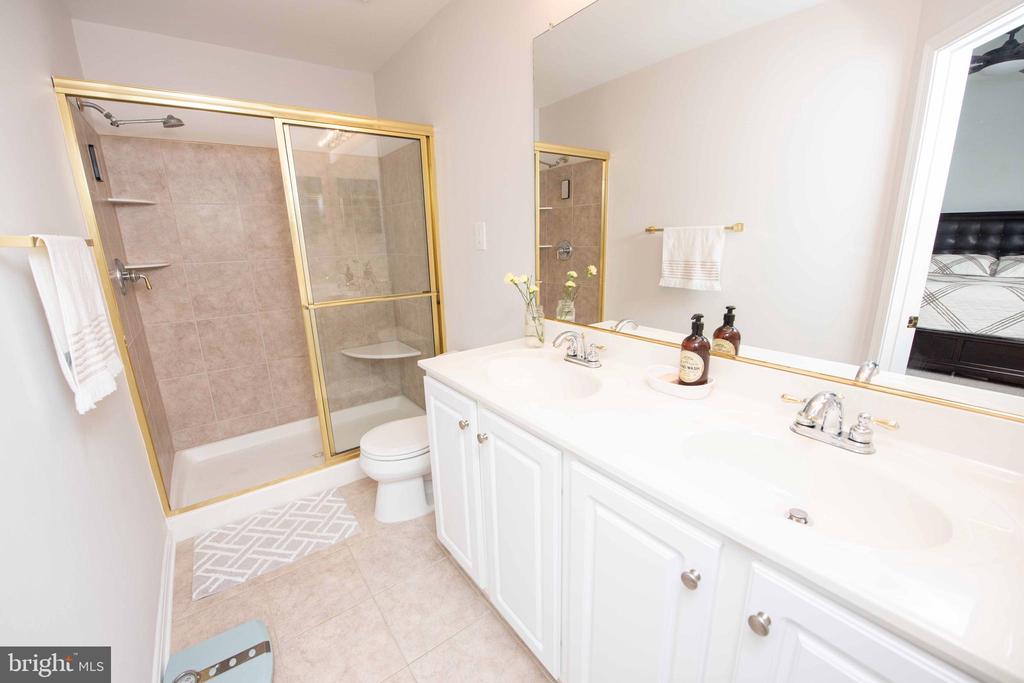2036 PIERIS COURT