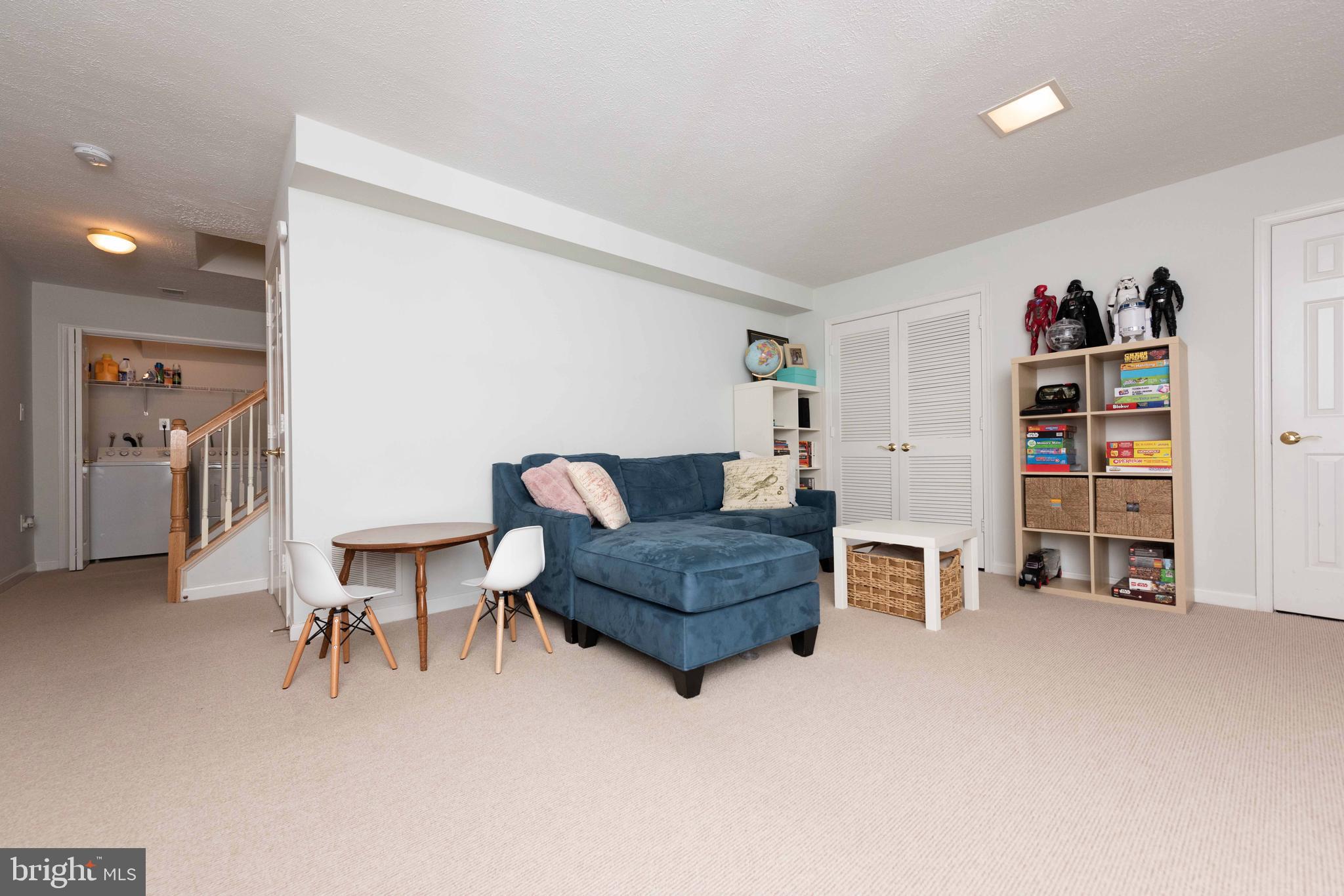 2036 PIERIS COURT