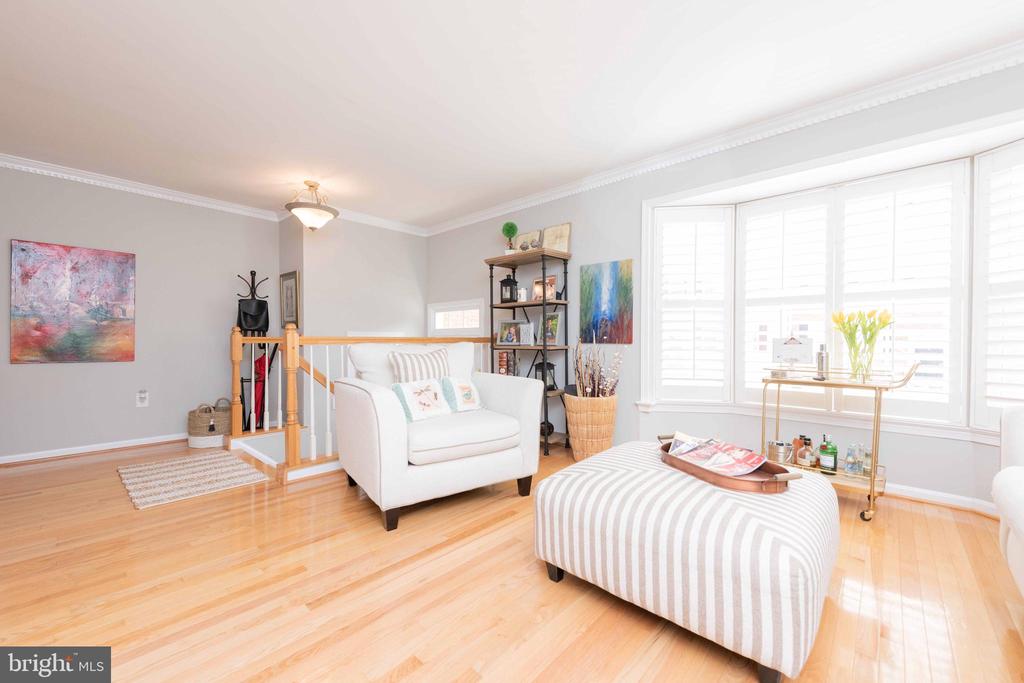 2036 PIERIS COURT
