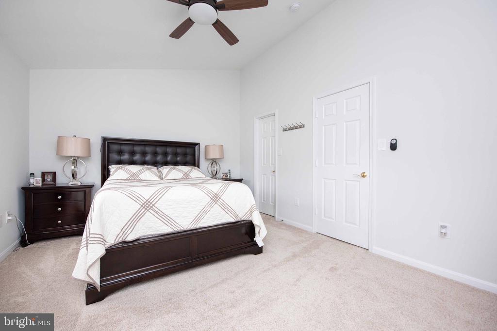 2036 PIERIS COURT