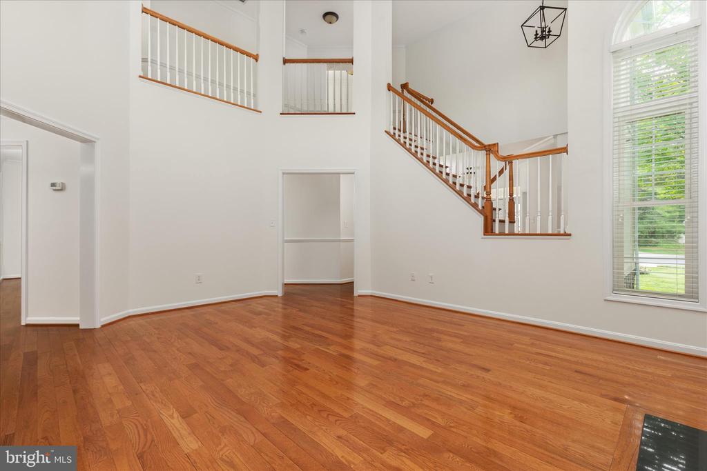2898 GRETNA PLACE