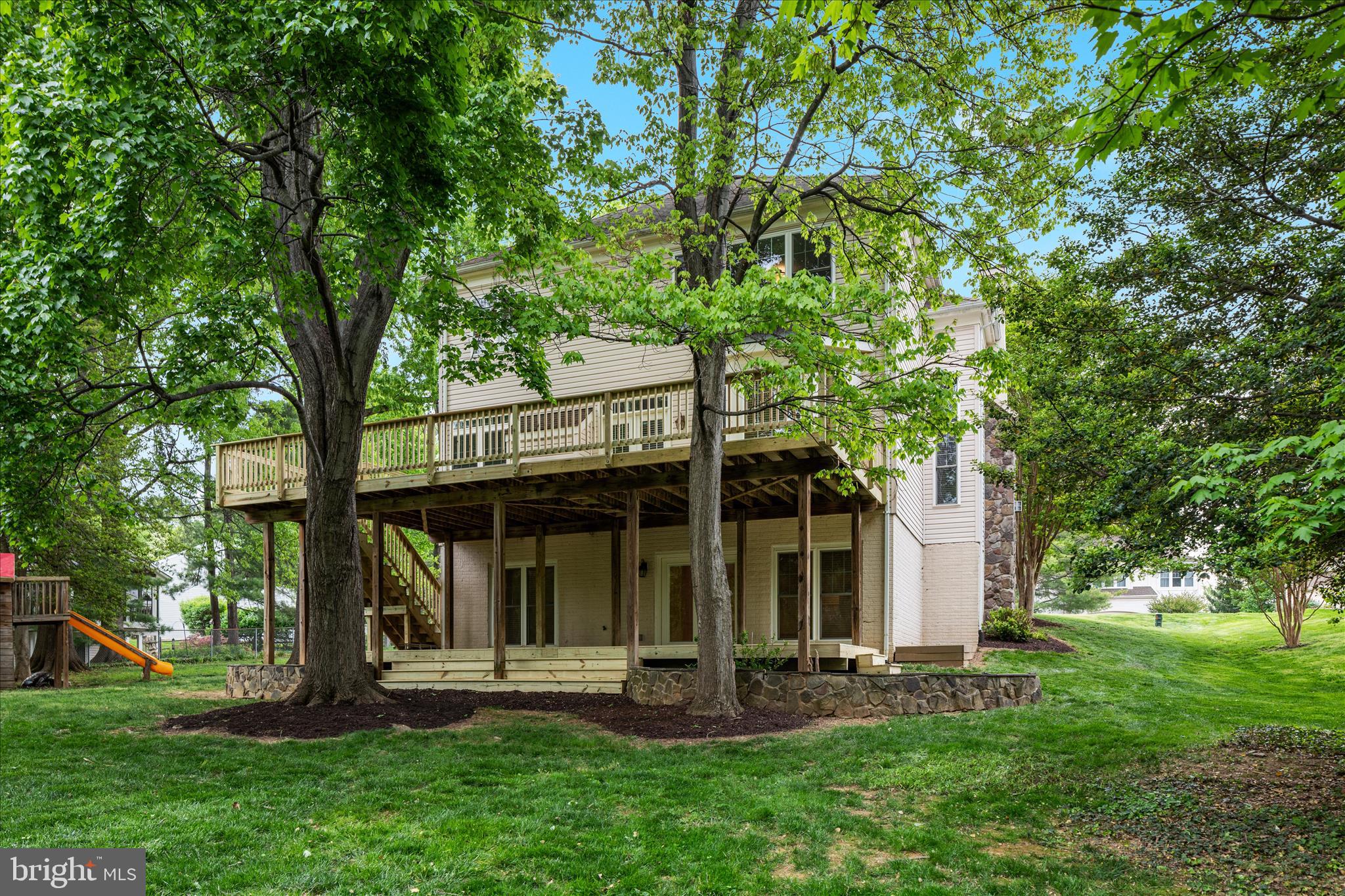 2898 GRETNA PLACE