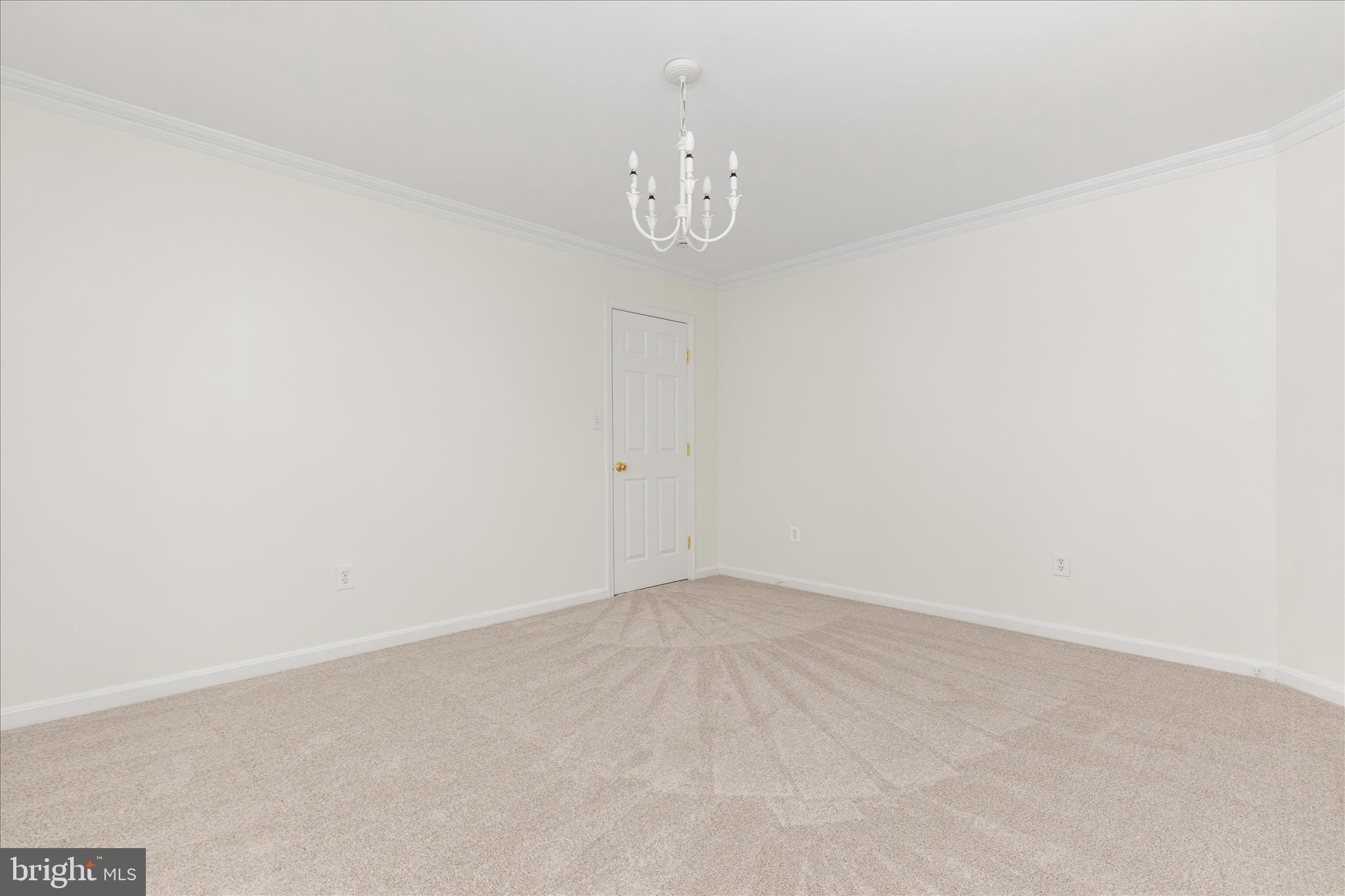 2898 GRETNA PLACE